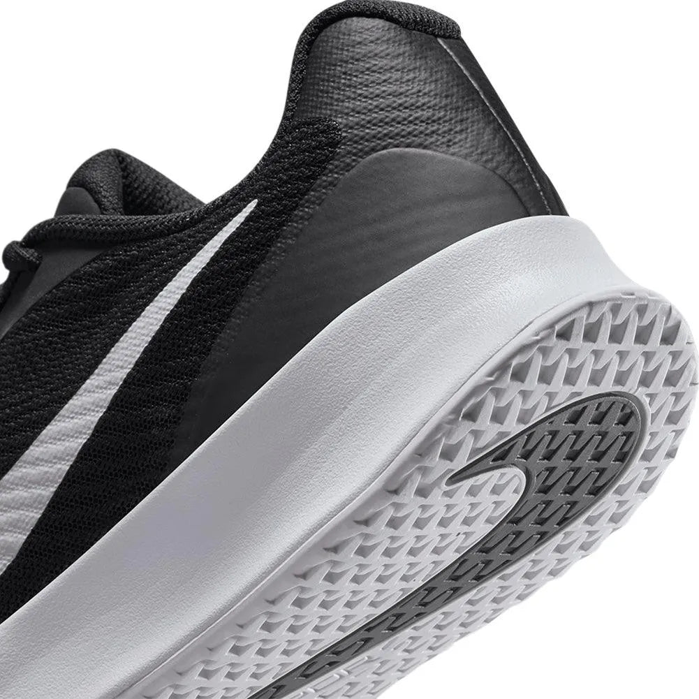 Women's Vapor Lite 3 Tennis Shoes Black and White