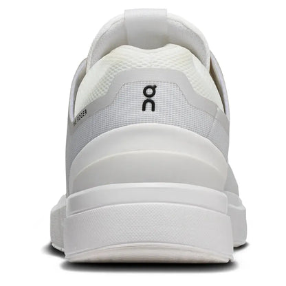 Women's THE ROGER Spin Shoes White and Black