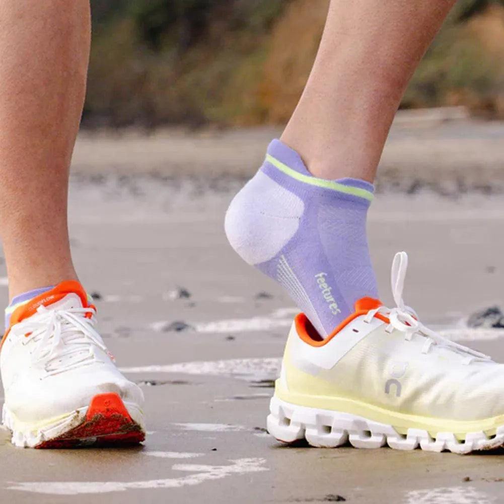 Elite Max Cushion No Show Tab Socks