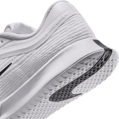 Women's Zoom Vapor Pro 3 Tennis Shoes White and Black