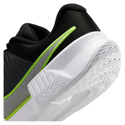 Men's GP Challenge Pro Tennis Shoes Black and White
