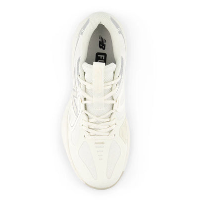 Women's FuelCell 796v5 2E Width Tennis Shoes Sea Salt and Metallic Silver 877 C